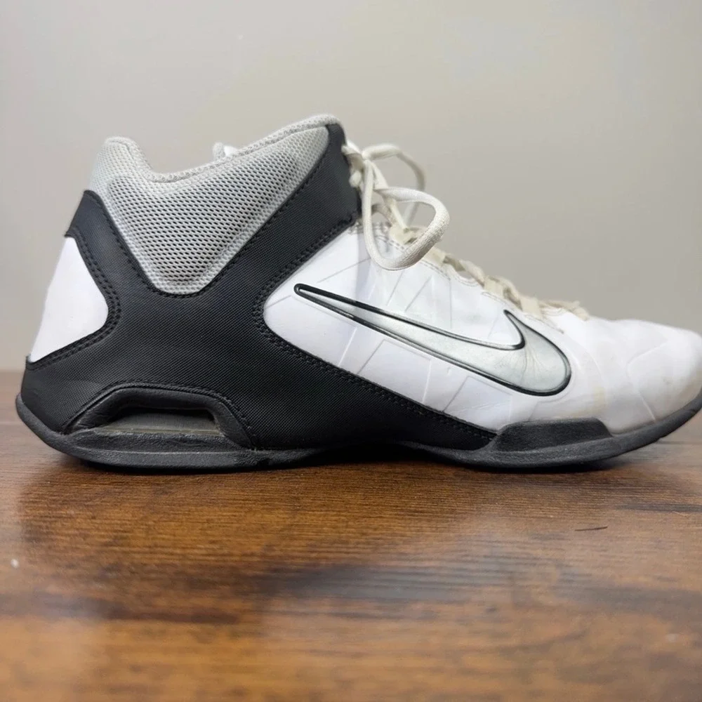Nike Air Visi Pro VI Mens Basketball Shoes White Black Silver Size 10.5